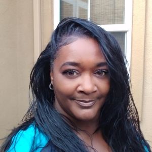 Meet your Posher, Freda